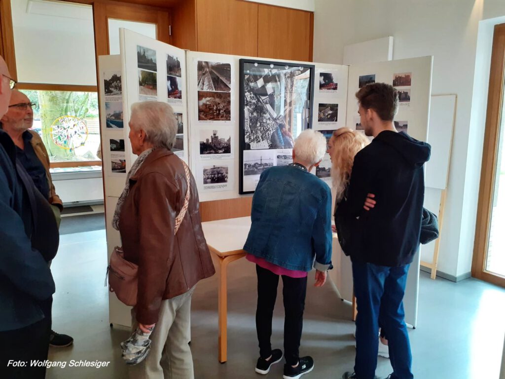 Bilderausstellung 2024 vom Heimatverein Bodelschwingh und Westerfilde e.V. im Gemeindehaus an der Schlosskirche in Dortmund-Bodelschwingh