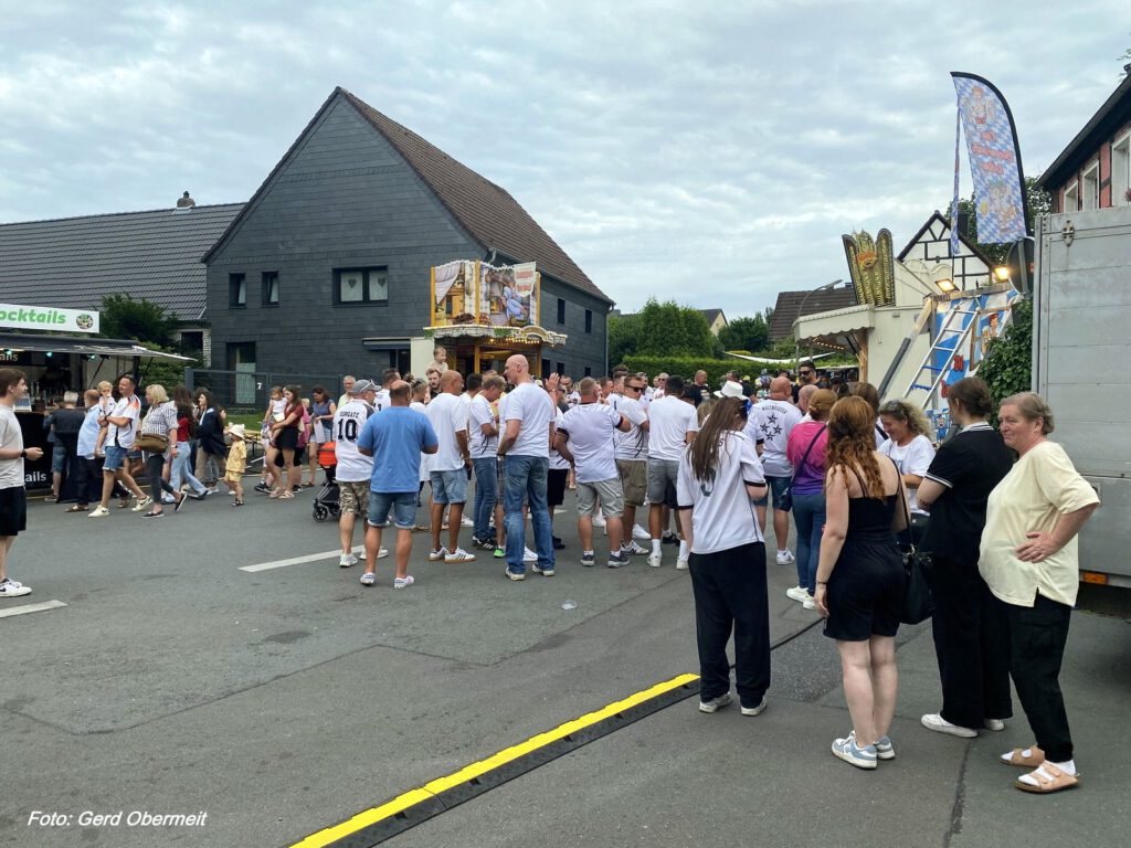 Eindrücke von der Bodelschwingher Kirmes 2024 vom Heimatverein Bodelschwingh und Westerfilde e.V. in 44357 Dortmund