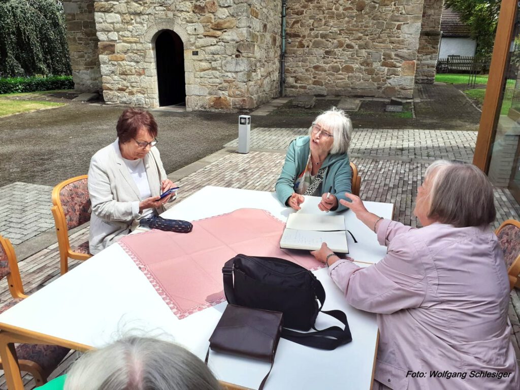 Bilderausstellung 2024 vom Heimatverein Bodelschwingh und Westerfilde e.V. im Gemeindehaus an der Schlosskirche in Dortmund-Bodelschwingh