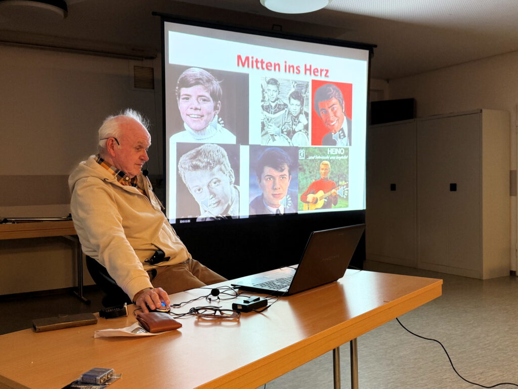 Monatstreffen vom Heimatverein Bodelschwingh und Westerfilde e.V. mit Diethelm Textoris und einem Vortrag zur leichten Muse am Ende der 1960er Jahre