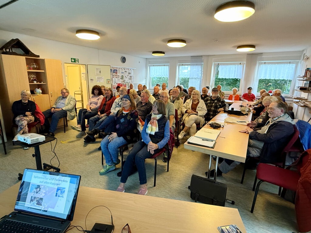 Monatstreffen vom Heimatverein Bodelschwingh und Westerfilde e.V. mit Diethelm Textoris und einem Vortrag zur leichten Muse am Ende der 1960er Jahre