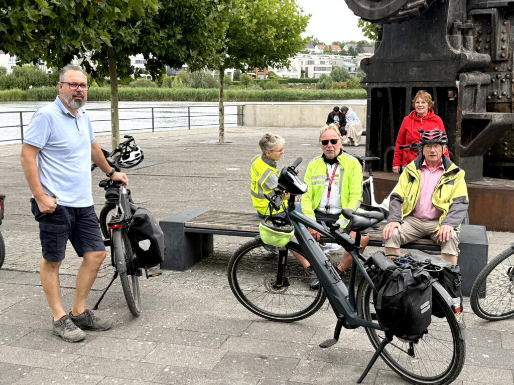 Radrundfahrt vom Heimatverein Bodelschwingh und Westerfilde e.V. am 17.08.2025 zum Phoenixsee mit Rast bei der Bergmann Brauerei.