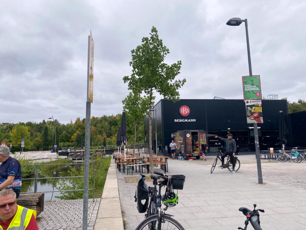 Radrundfahrt vom Heimatverein Bodelschwingh und Westerfilde e.V. am 17.08.2025 zum Phoenixsee mit Rast bei der Bergmann Brauerei.